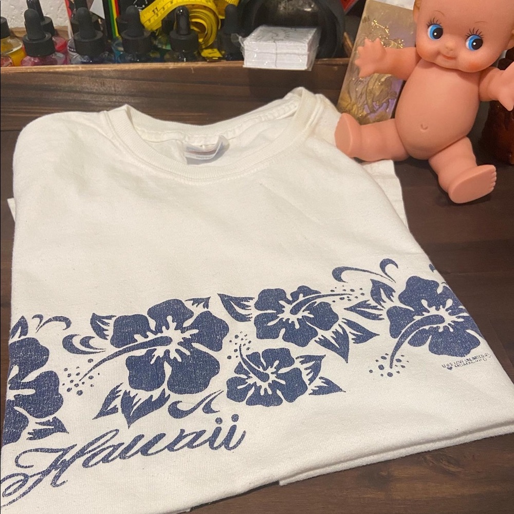 🌴🏝Hawaii floral vintage Graphic Tshirt